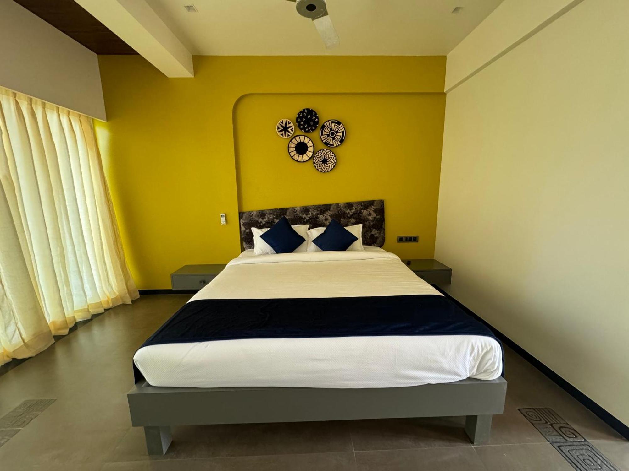 Ananta Villa Lonavala Exterior photo